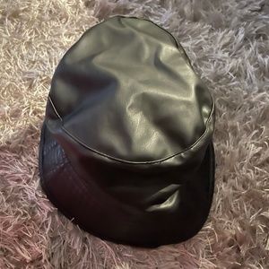 Steve Madden bucket